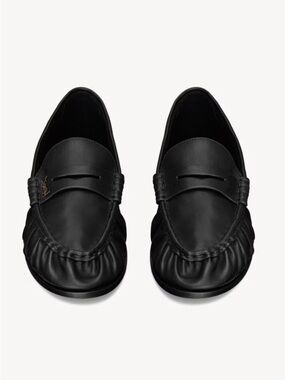 Saint Laurent Women’s YSL Le Loafer Supple in Black Leather